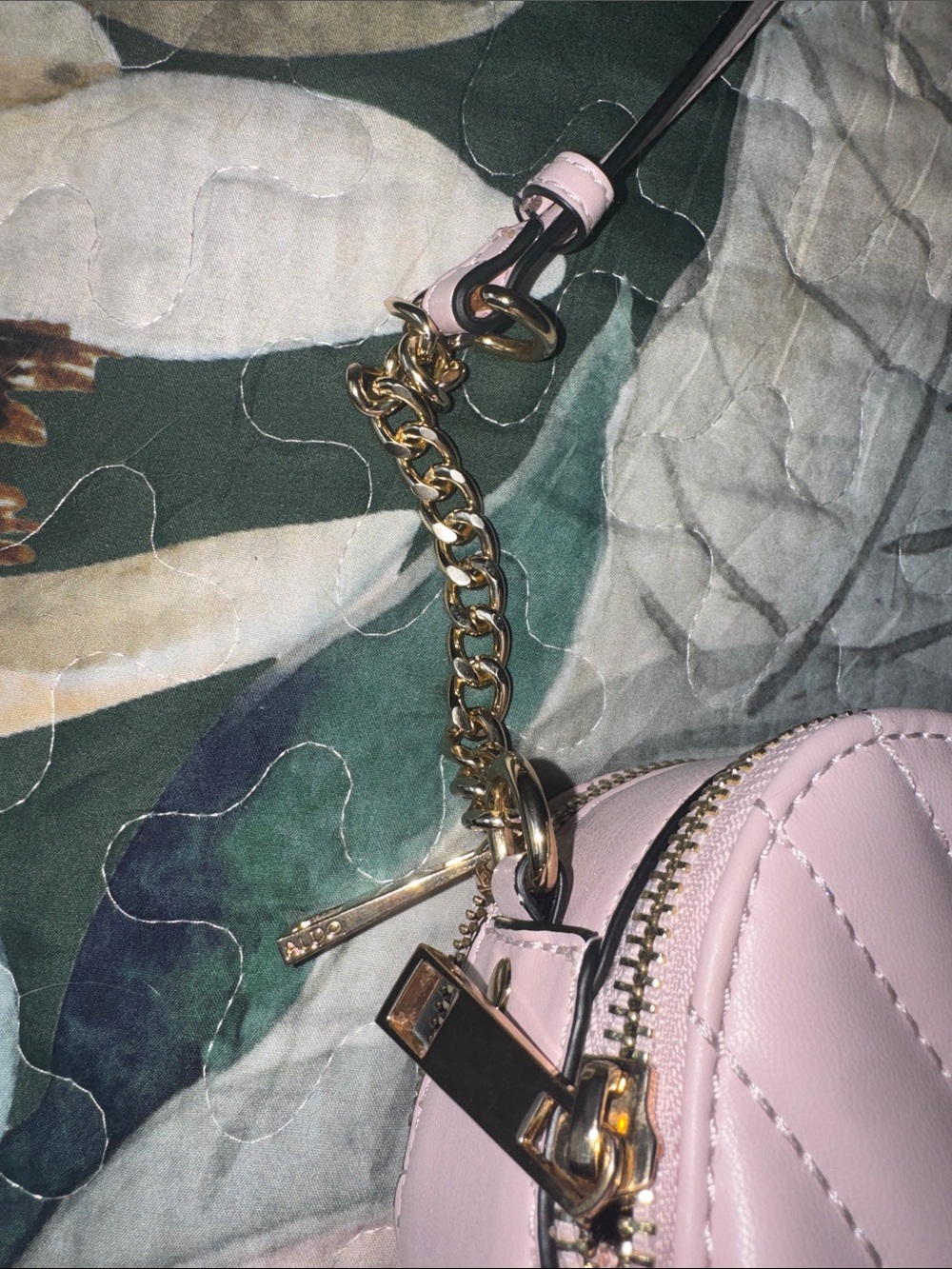 ALDO Pale Pink Quilted Crossbody with Gold Chain & Tassel - Picture 4 of 10